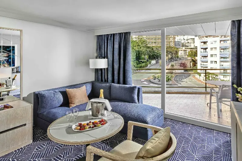 Hairpin City View Room