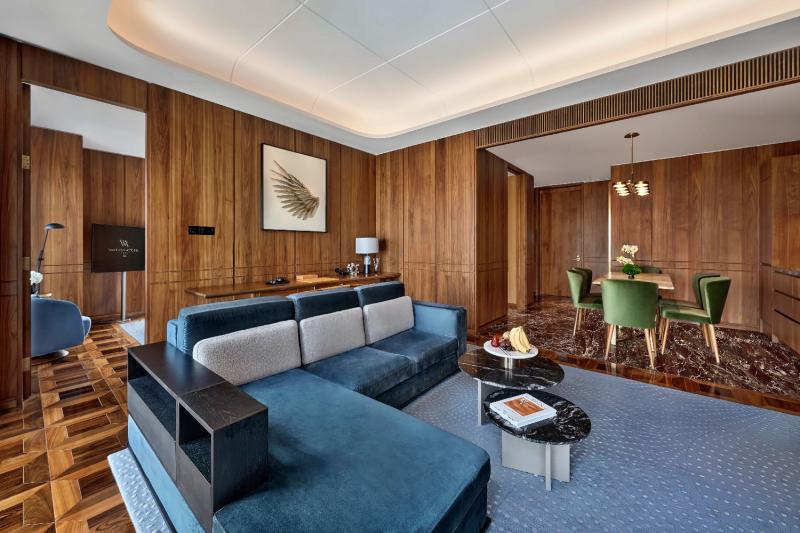 Premier Suite