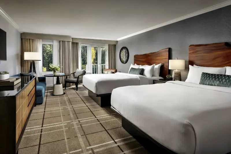Deluxe Forest View Room