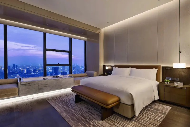 Deluxe River View Room