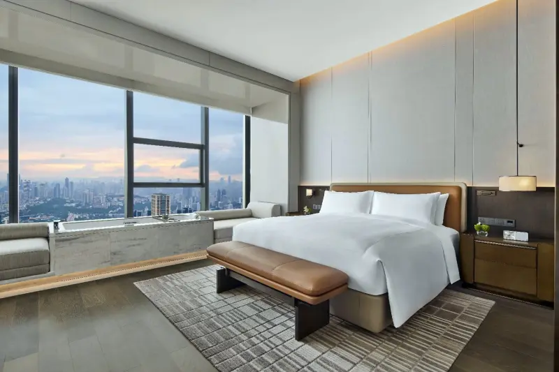 Deluxe River View Room