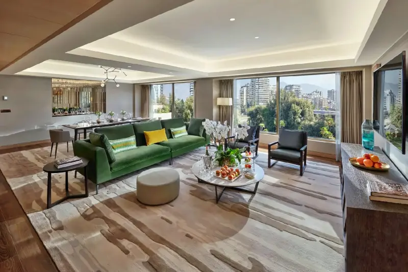 Premier Suite 