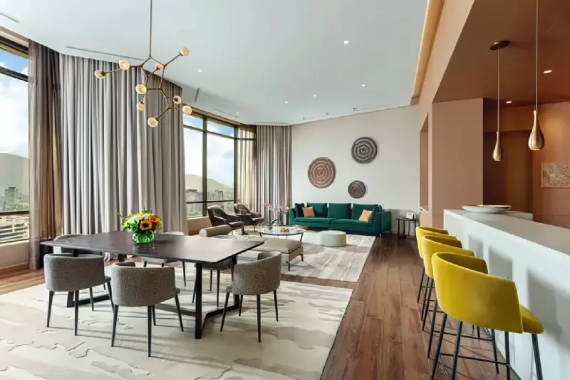 Panoramic Suite 