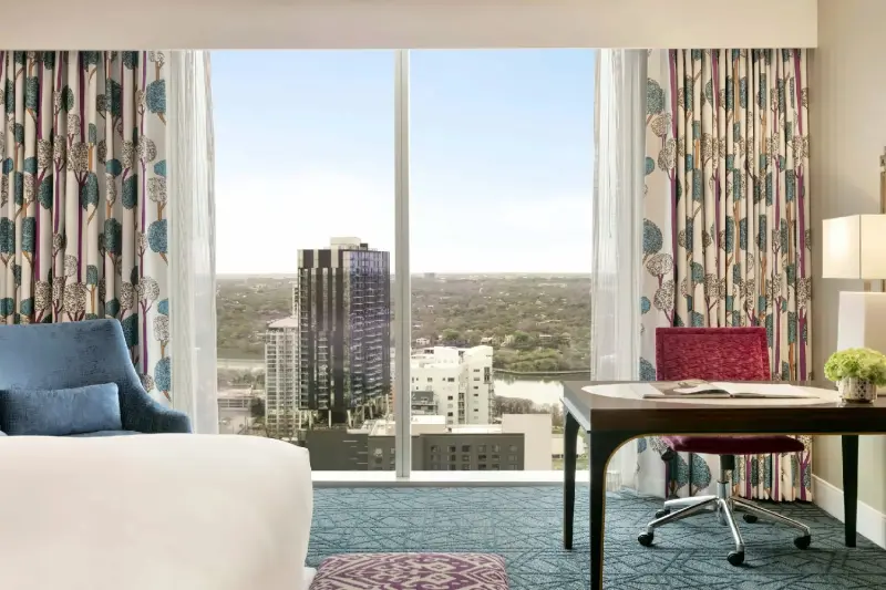 Fairmont Gold Studio Suite