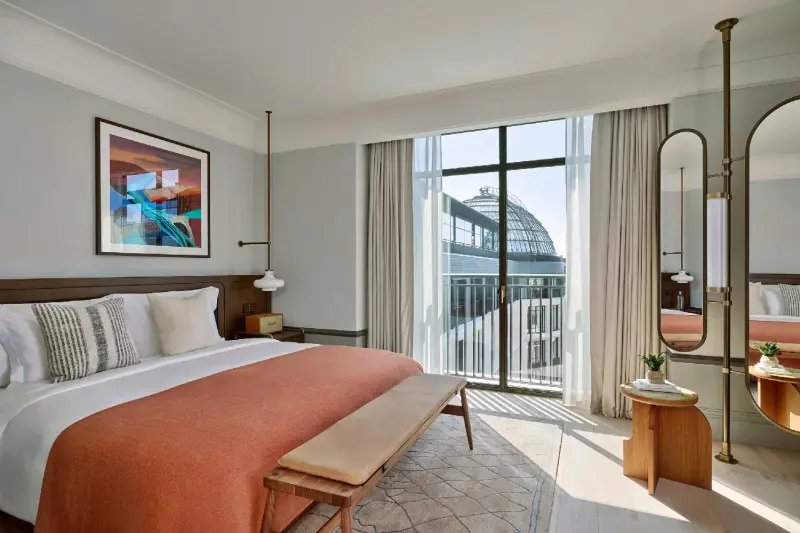 Courtyard Suite