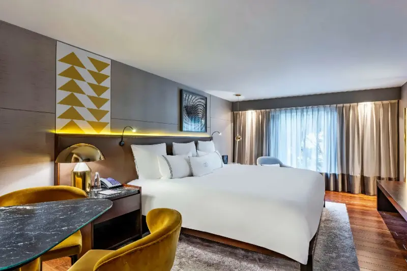 Luxury Room