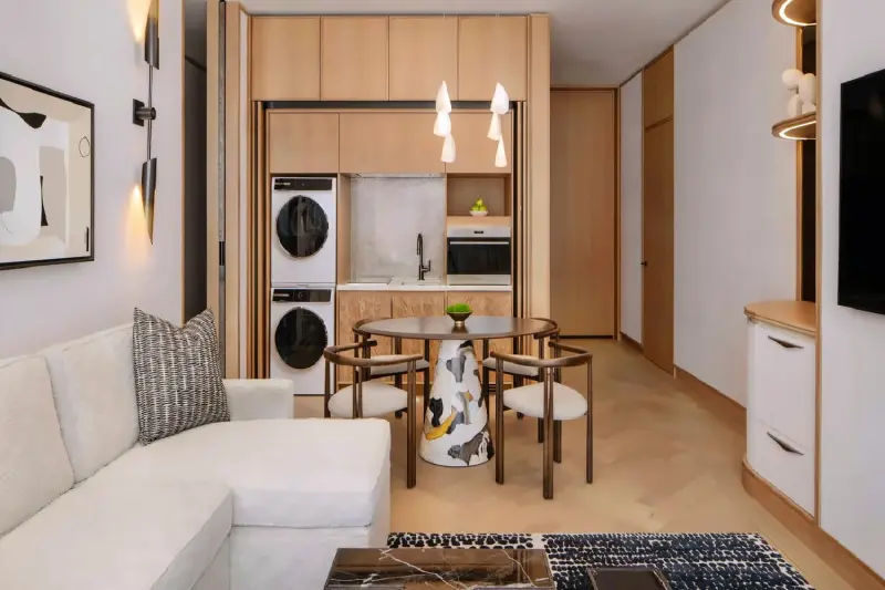 Skyline Garden City View Suite