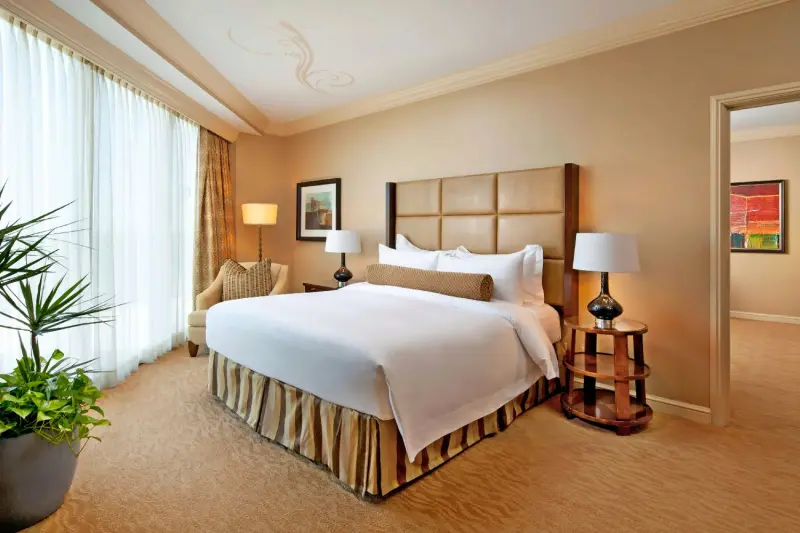 Governor Suite