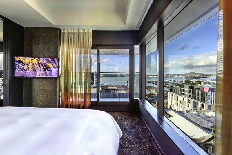 Atelier Signature Club Suite
