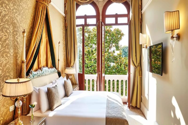 Tiepolo Royal Suite