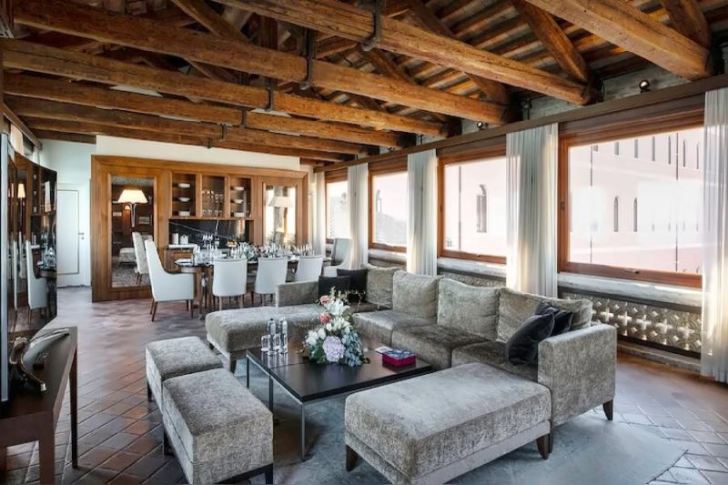 San Clemente Signature Suite