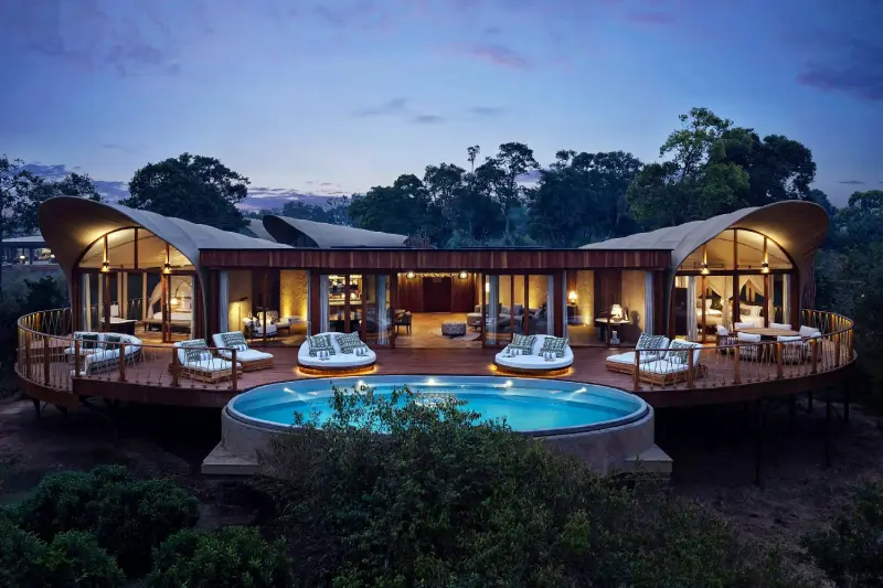 2 Bedroom Presidential Pool Tented Suite