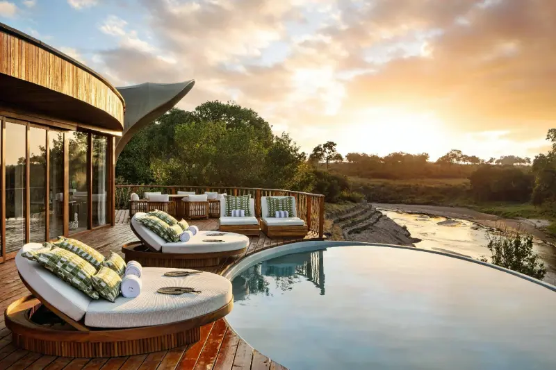 2 Bedroom Presidential Pool Tented Suite