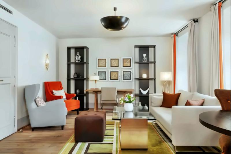 Deluxe Castle View Suite