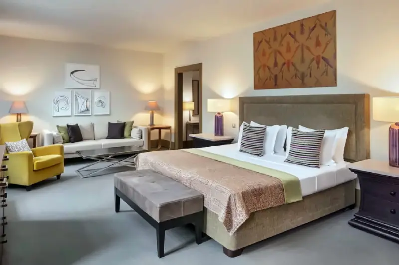 Junior City View Suite