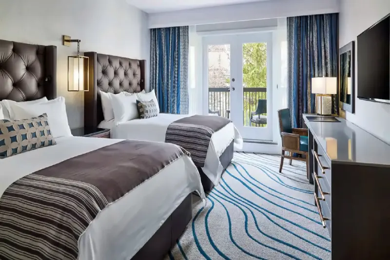 Mountain View Room