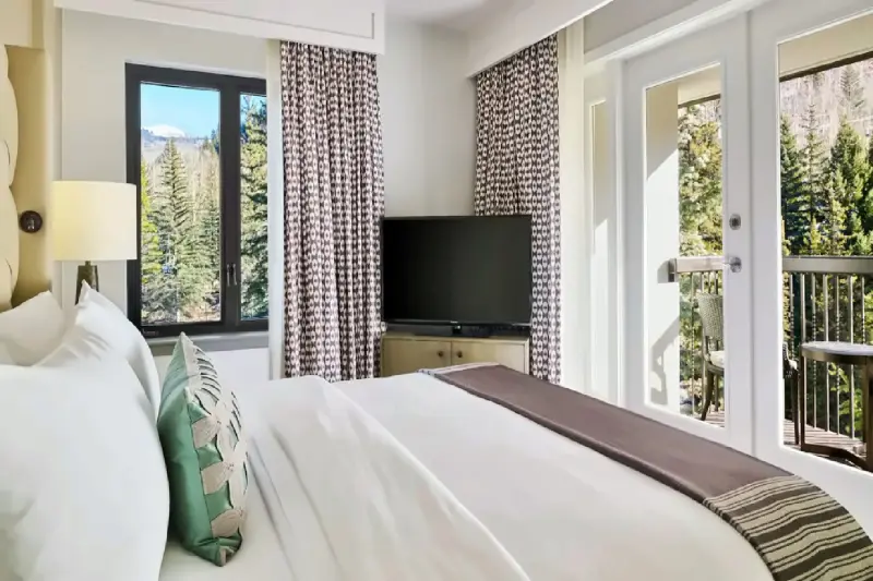 Executive Mountain View Suite