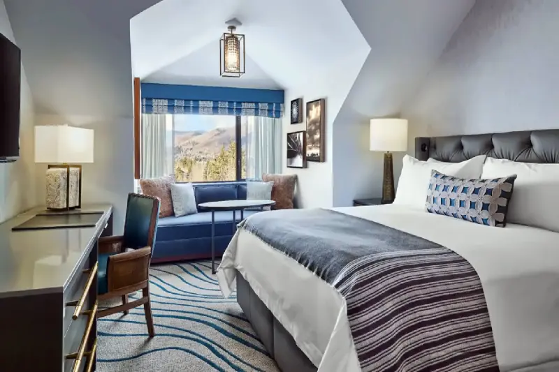 2 Bedroom Connecting Mountain View Rooms