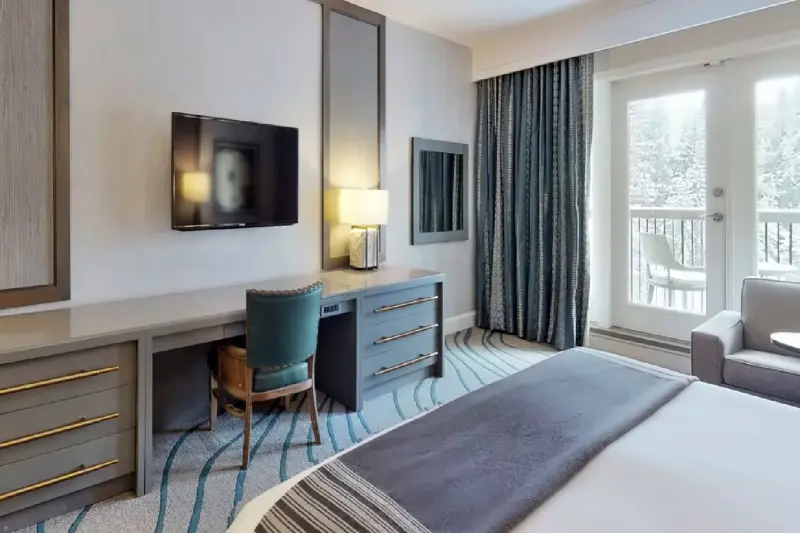 Courtyard View Balcony Room