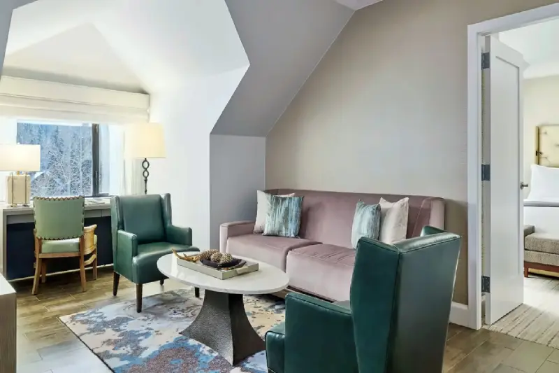 2 Bedroom Connecting Grand Suite