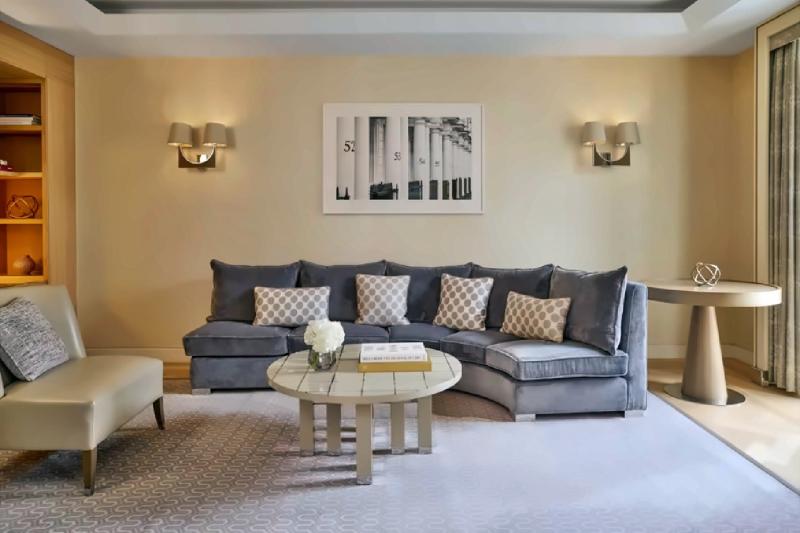 2 Bedroom Chelsea Suite