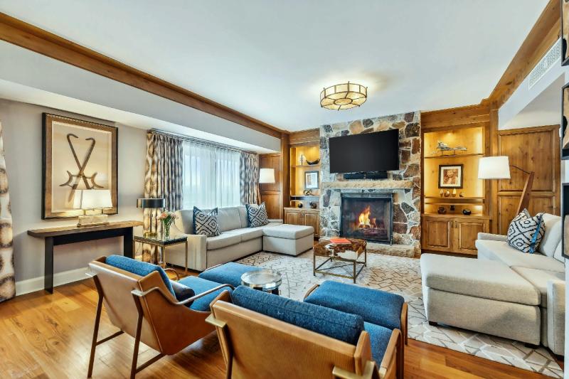 Executive Valley View Suite