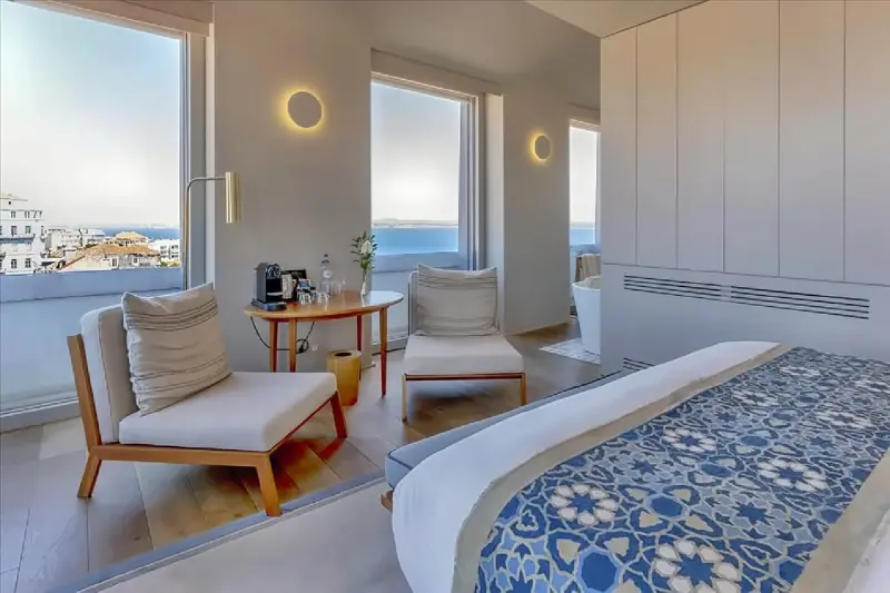 Superior River View Room