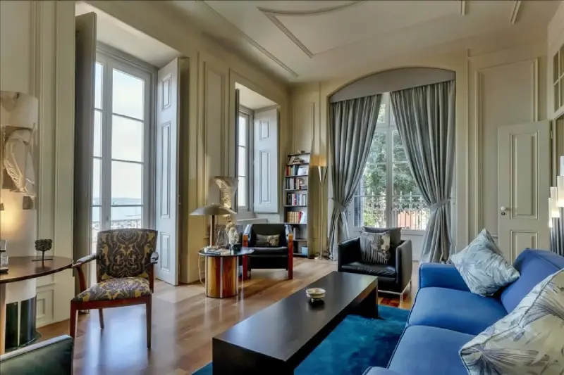 Salavisa Suite