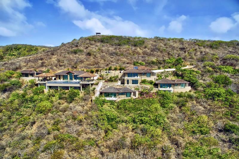 3 Bedroom Reef House Estate Pool Villa