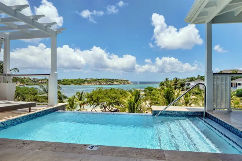 Signature Villa