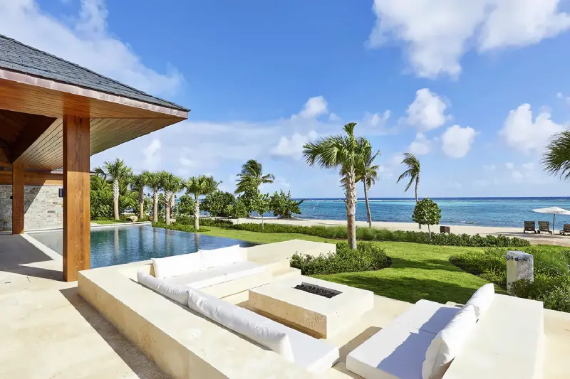 6 Bedroom Beach House