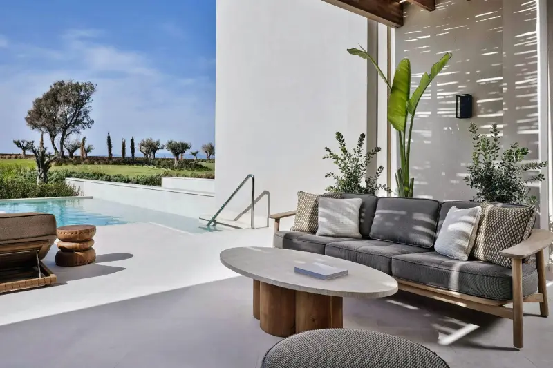 Eos Junior Inland View Pool Suite