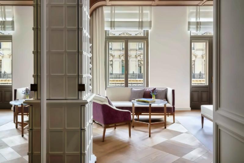 Deluxe City View Room