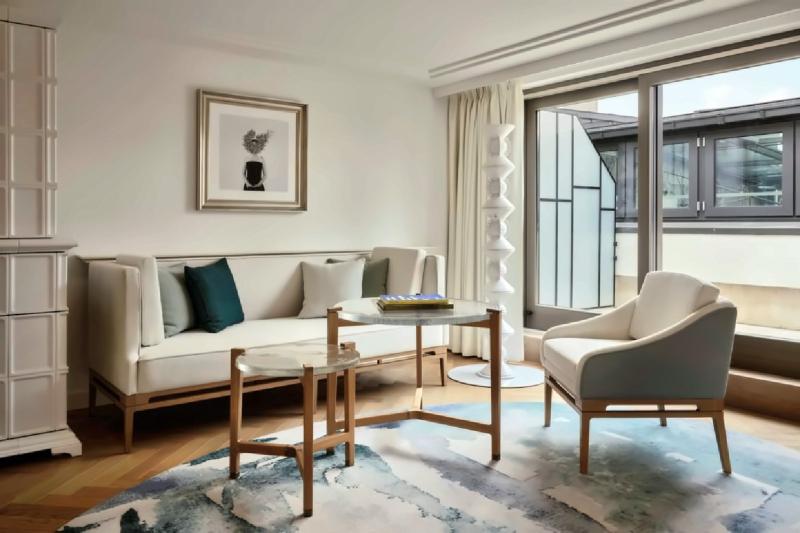 Duplex Room 