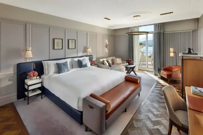 2 Bedroom Palace Lake View Suite
