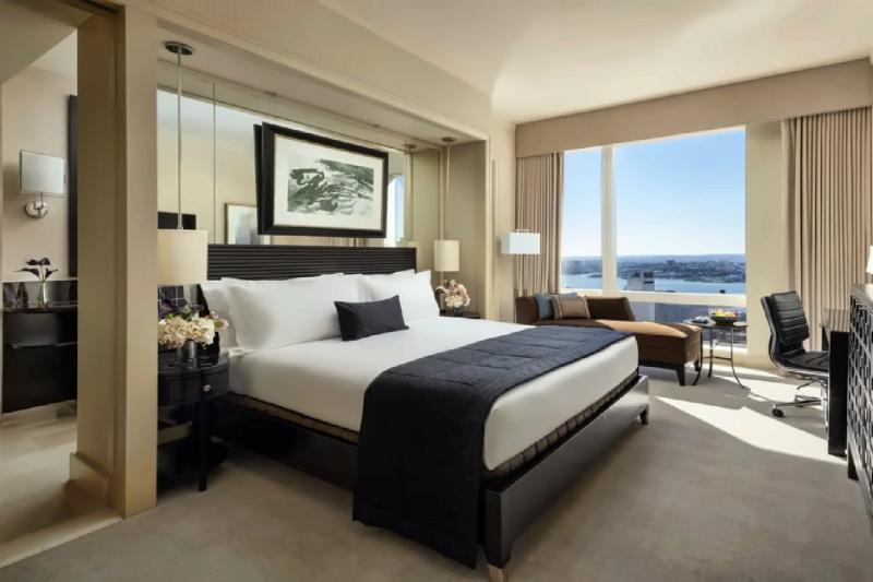 2 Bedroom Hudson River View Connecting Rooms