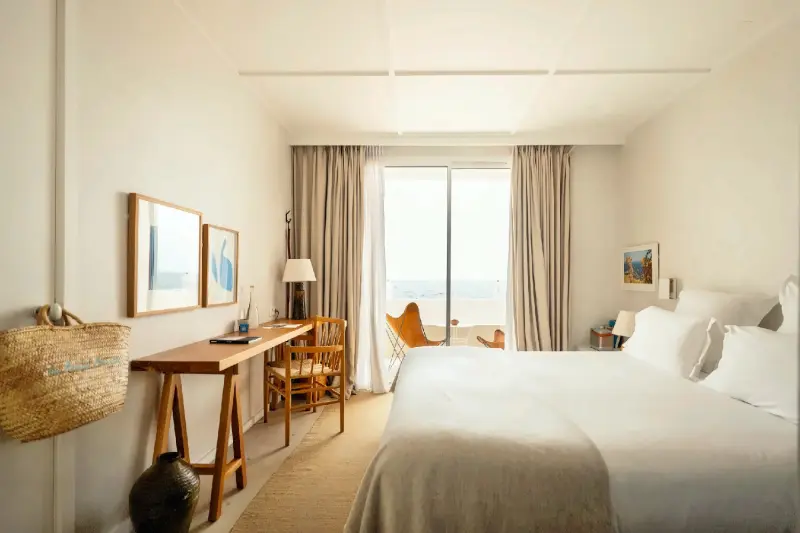 Classic Sea View Room