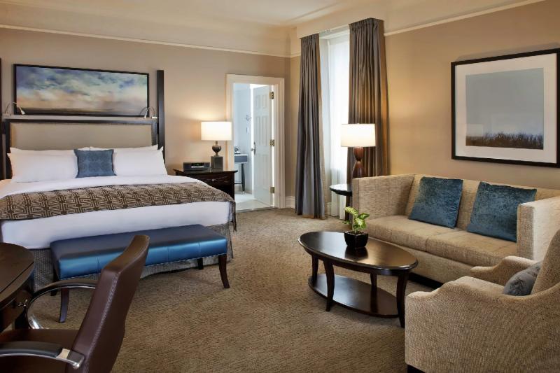 Fairmont Gold Room