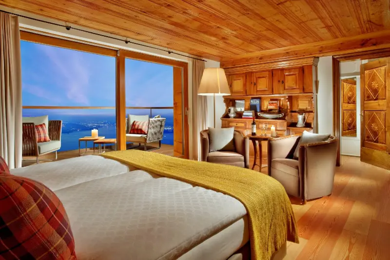 Lake View Cottage
