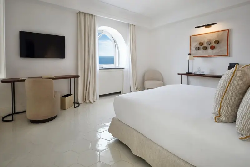 Luxury Deluxe Sea View Room