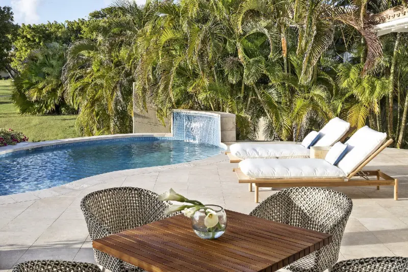 Ocean View Pool Cottage