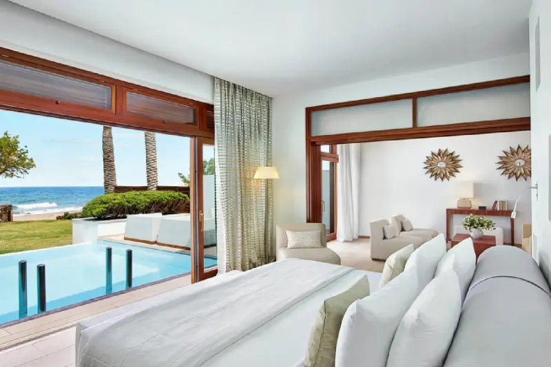 Junior Waterfront Pool Villa