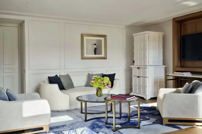 2 Bedroom Deluxe Duplex Suite