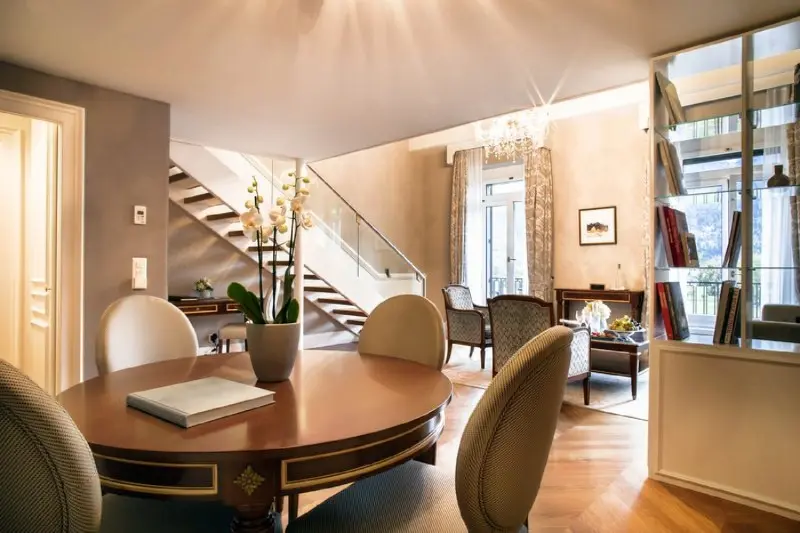 Deluxe Duplex Suite