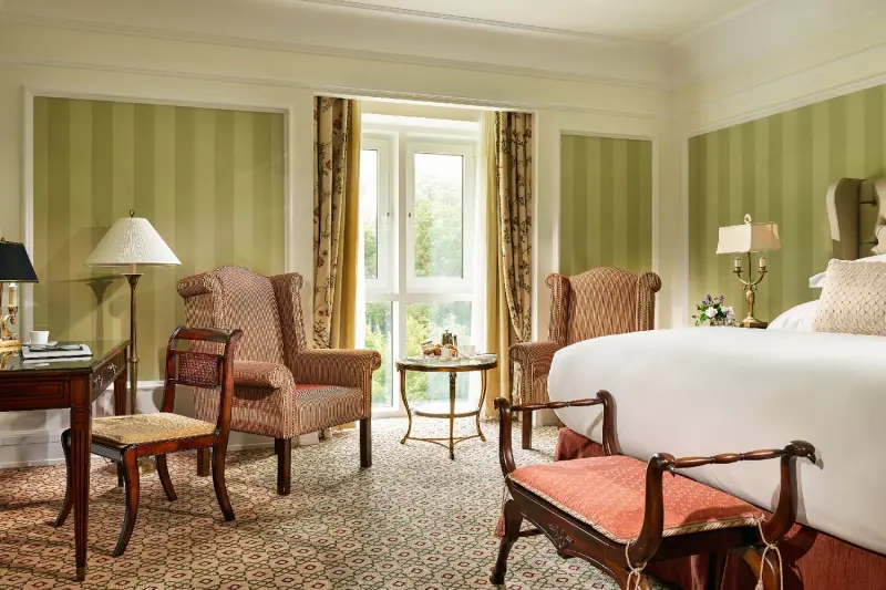 Classic Deluxe Room