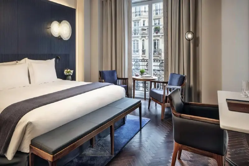 Deluxe Balcony Room