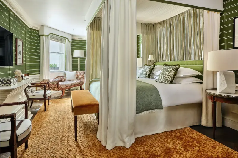 2 Bedroom Clementi Suite