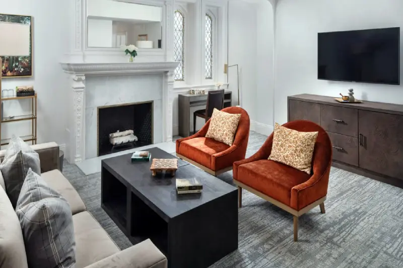 Olmstead Mansion Suite