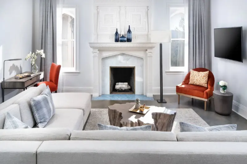 Vanderbilt Mansion Suite