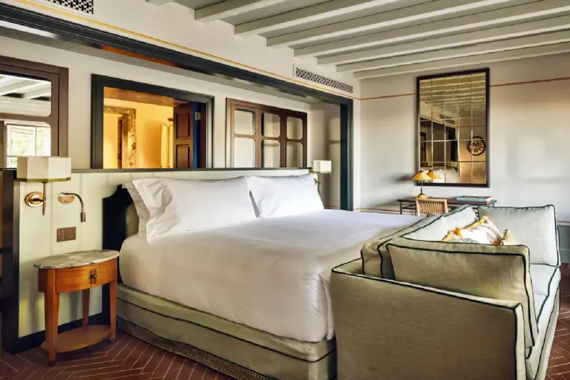 Greenhouse Junior Suite